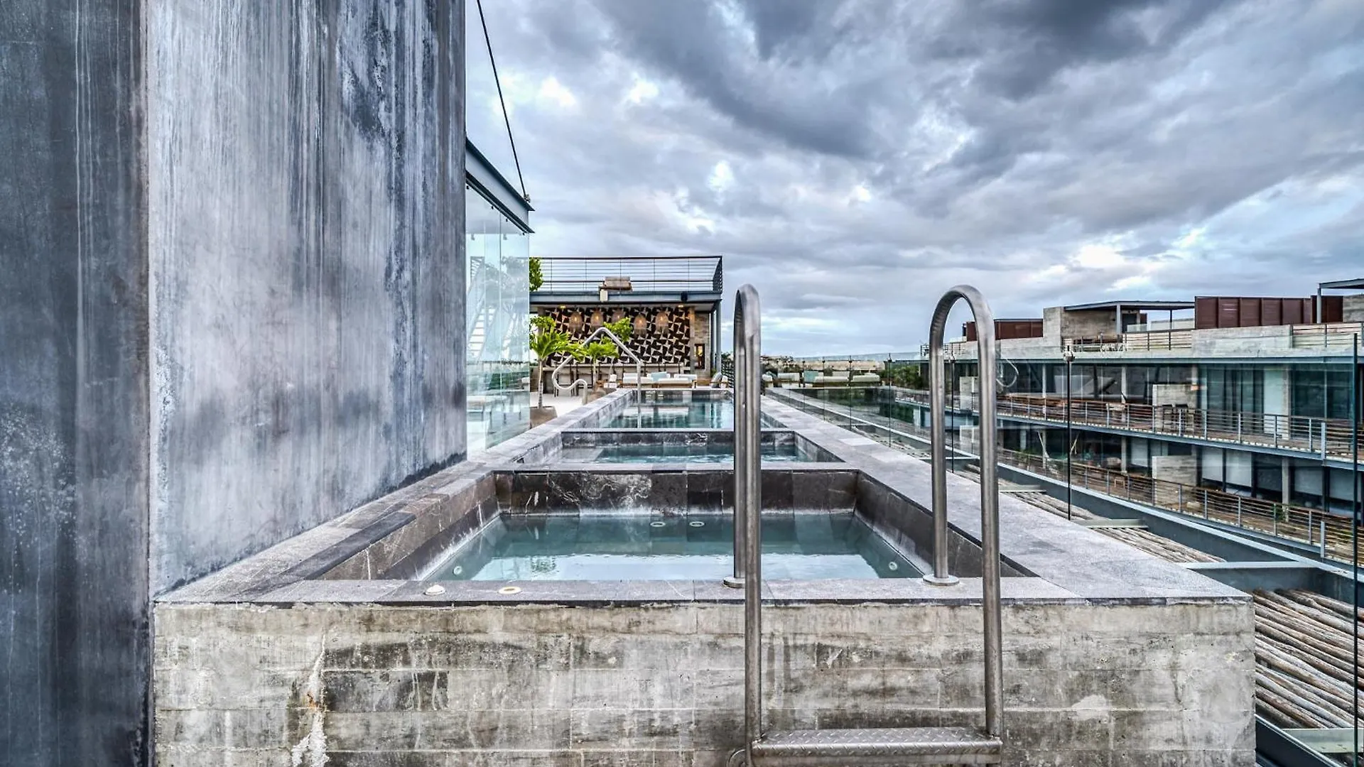 Waterworld 2Br On Cenote Pools And Gym Beach Club تولوم 0*,