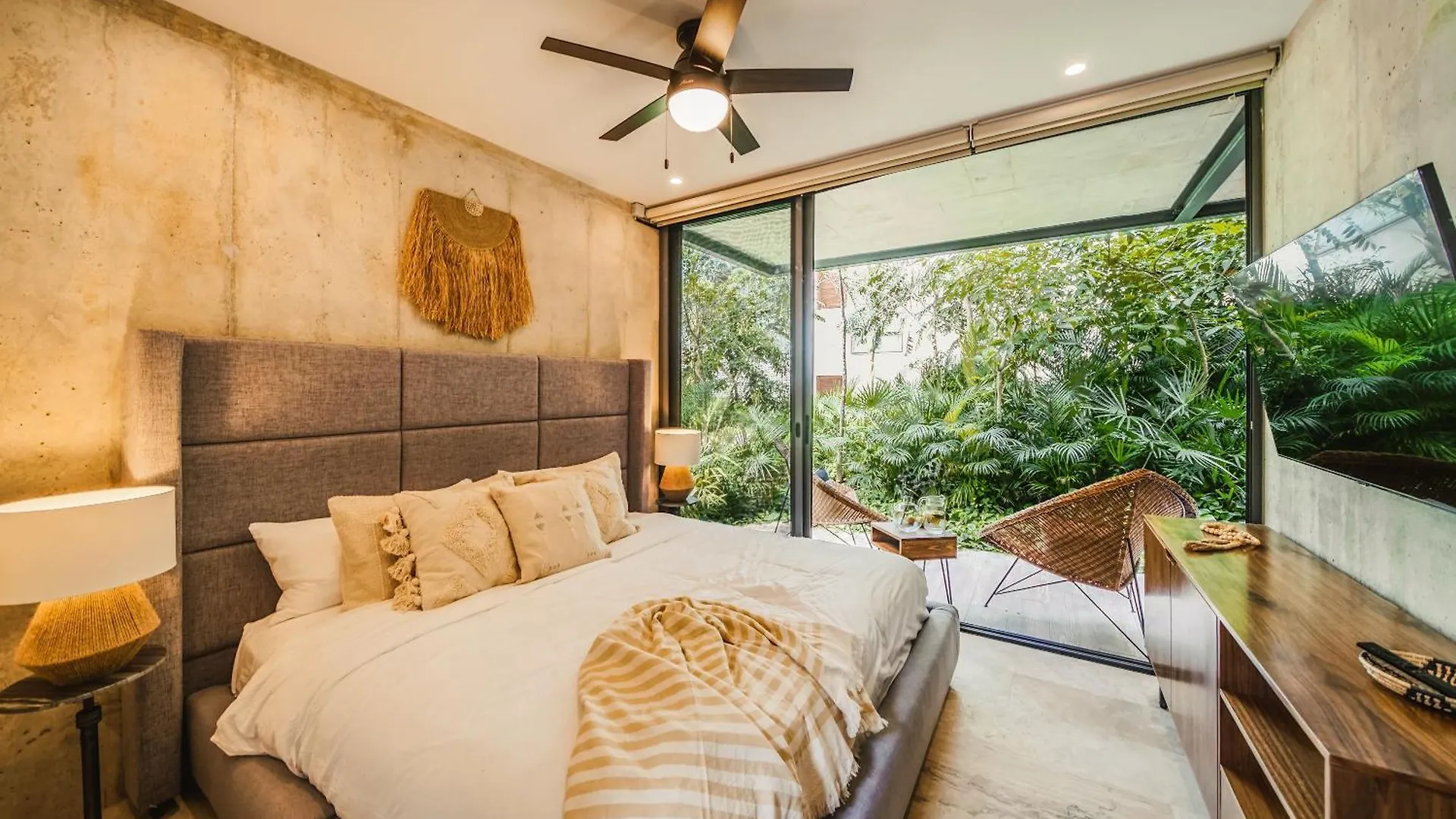 Waterworld 2Br On Cenote Pools And Gym Beach Club تولوم 0*,  المكسيك